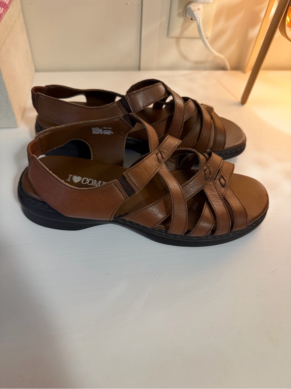 I ♥ Comfort Chrissy Brown Leather Sandals
